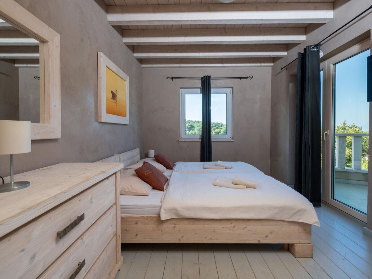 Villa Bianca : 8 chambres, piscine chauffée et sauna à Premantura - Photo 8