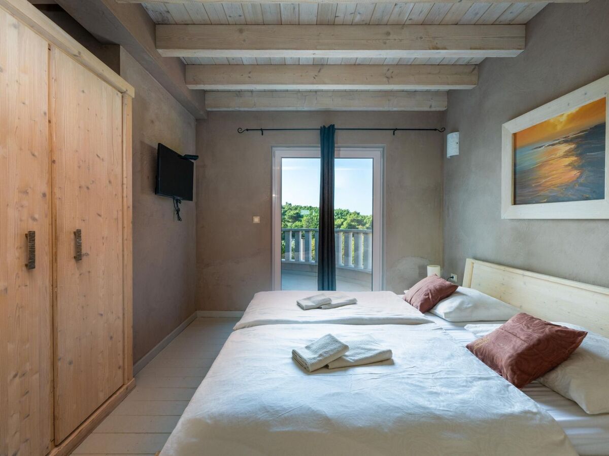 Villa Bianca : 8 chambres, piscine chauffée et sauna à Premantura - Photo 9