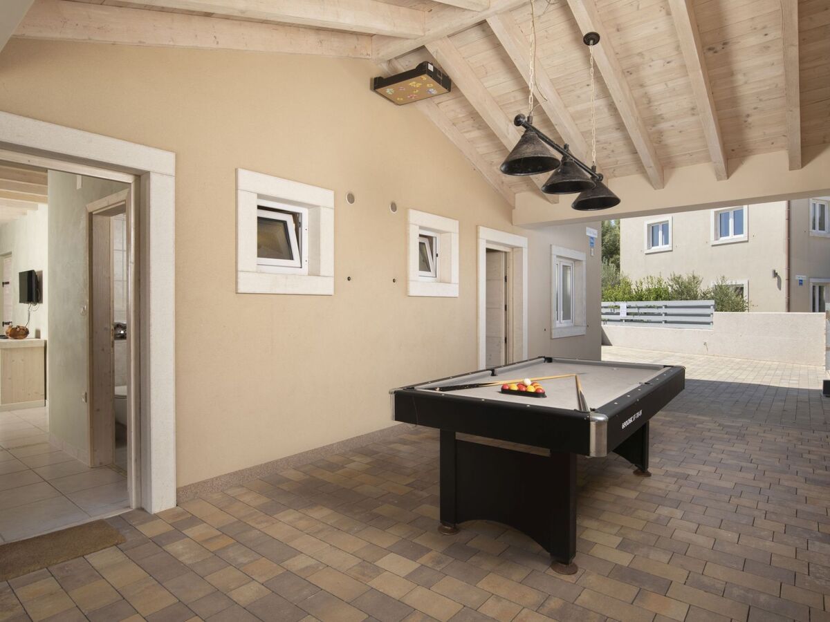 Villa Bianca : 8 chambres, piscine chauffée et sauna à Premantura - Photo 18
