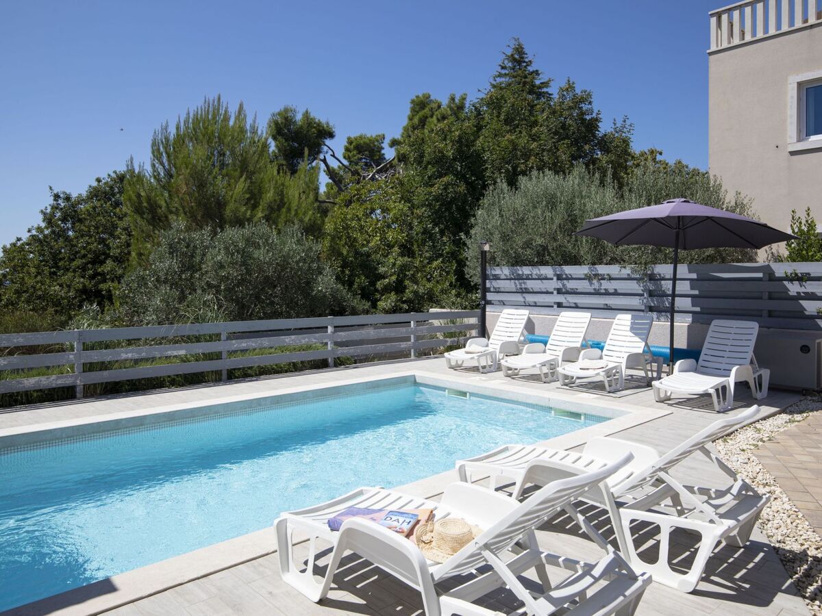 Villa Bianca : 8 chambres, piscine chauffée et sauna à Premantura - Photo 19