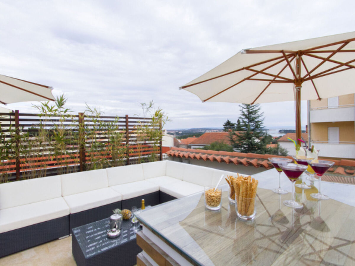 Maison Premantura avec terrasse, bar et jacuzzi - Photo 28