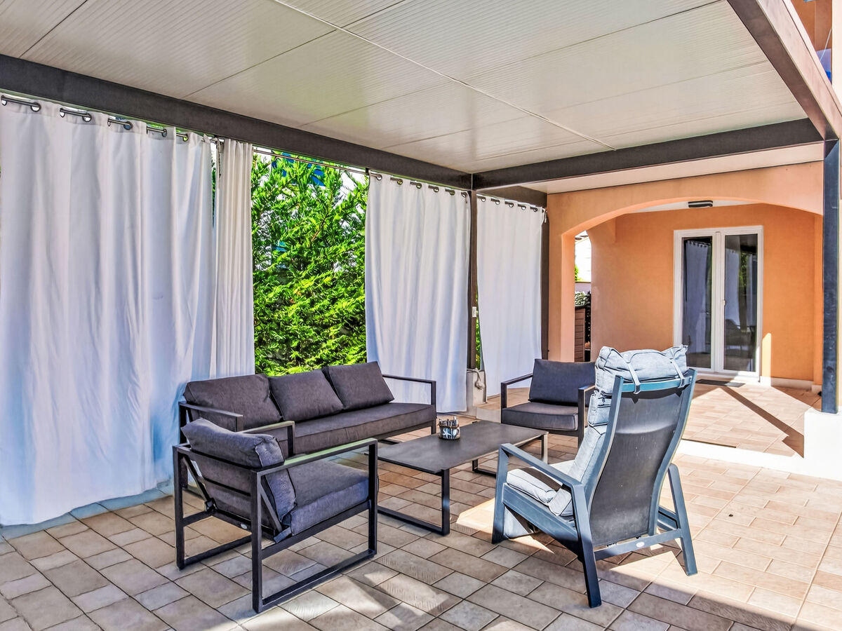 Villa Suzy à Medulin : 6 chambres, piscine privée 38m² - Photo 9