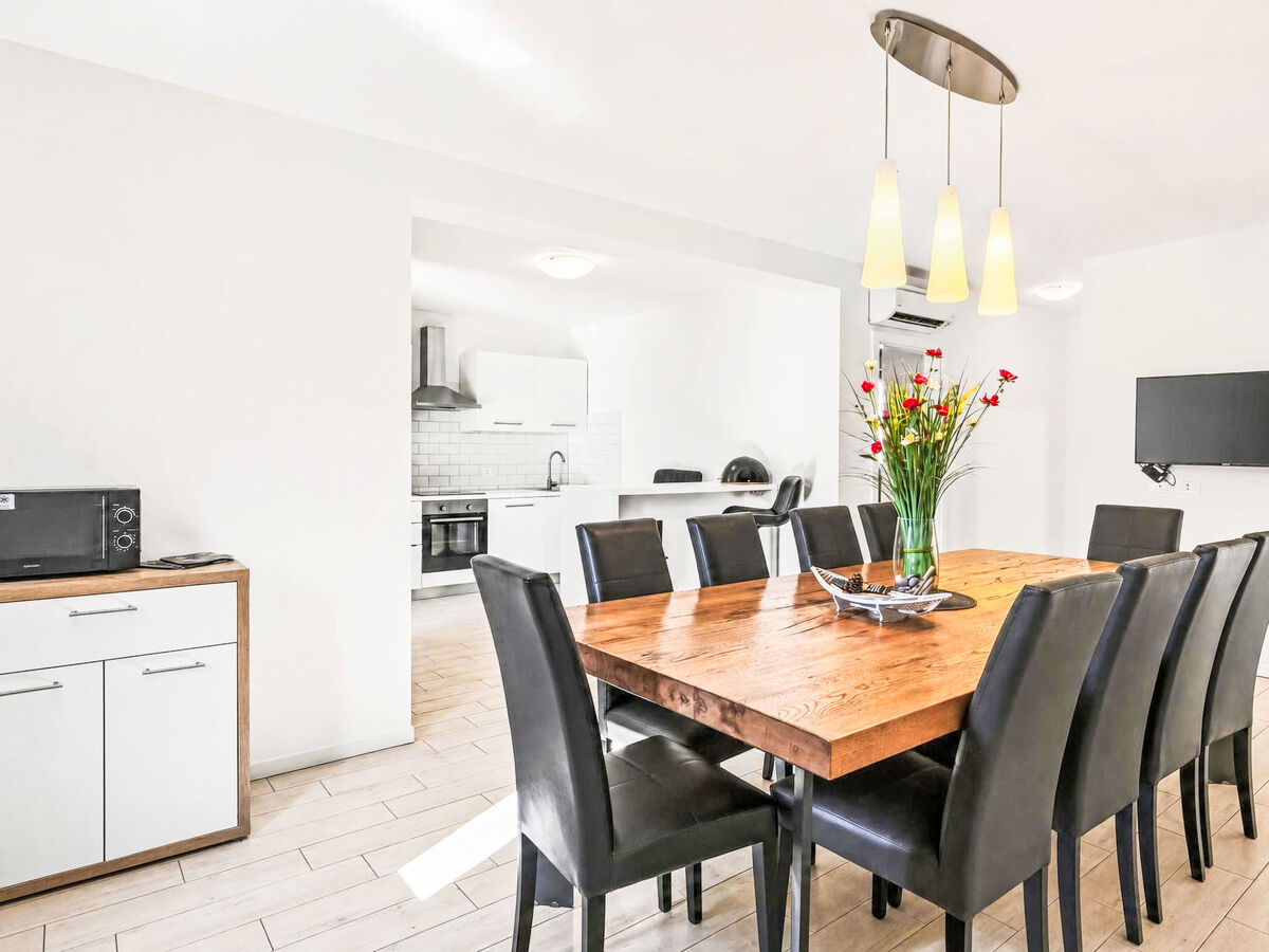 Villa Suzy à Medulin : 6 chambres, piscine privée 38m² - Photo 17