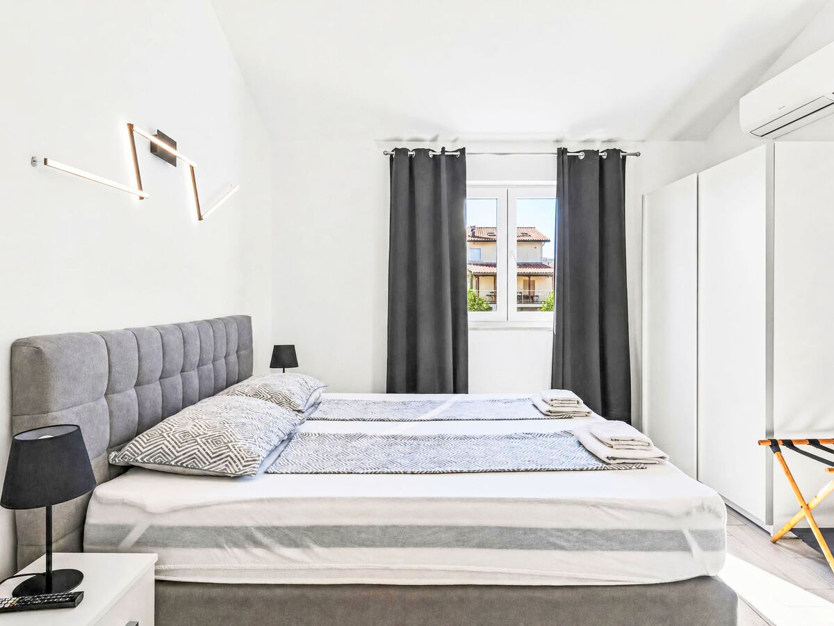 Villa Suzy à Medulin : 6 chambres, piscine privée 38m² - Photo 33