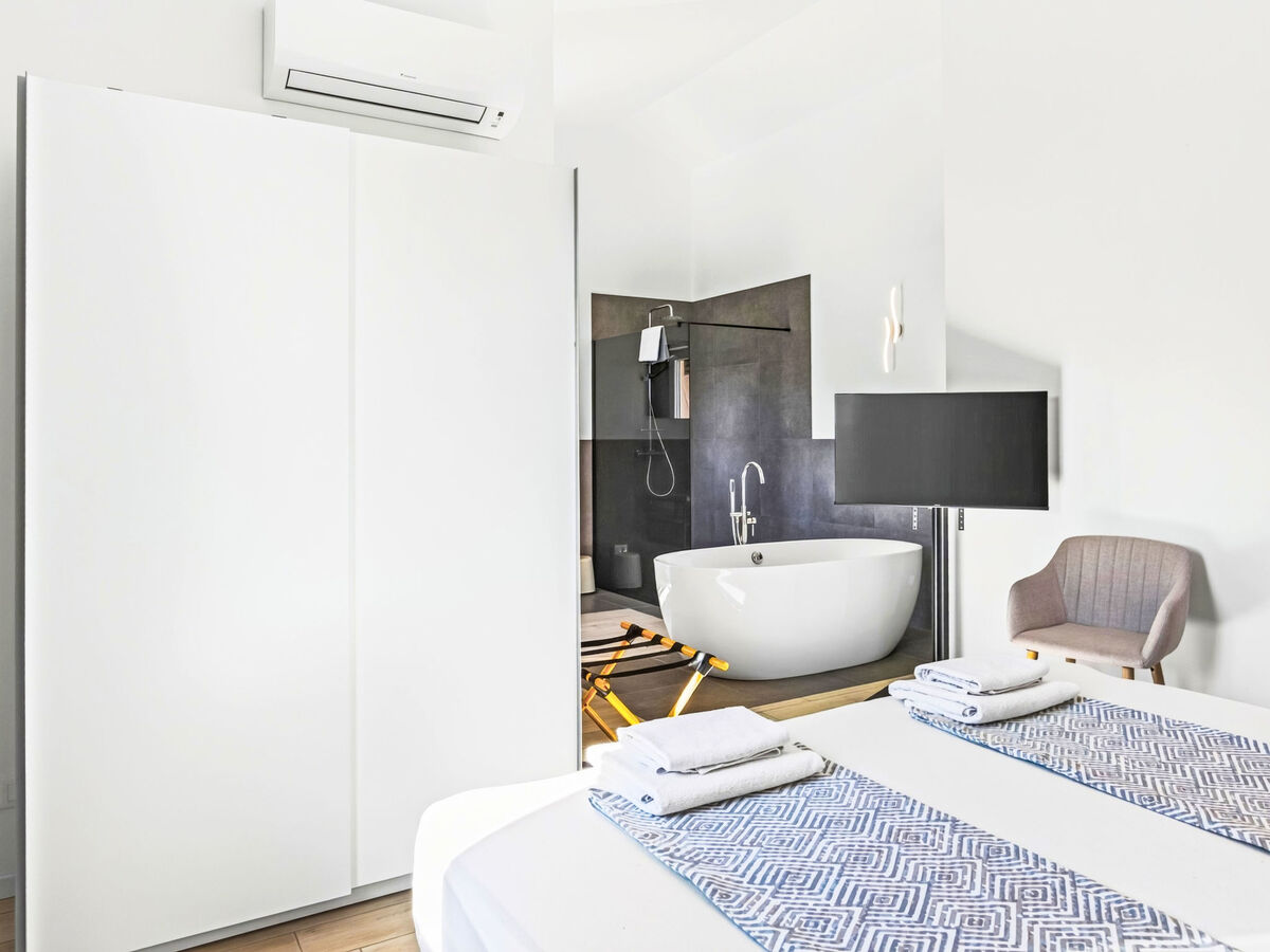 Villa Suzy à Medulin : 6 chambres, piscine privée 38m² - Photo 34