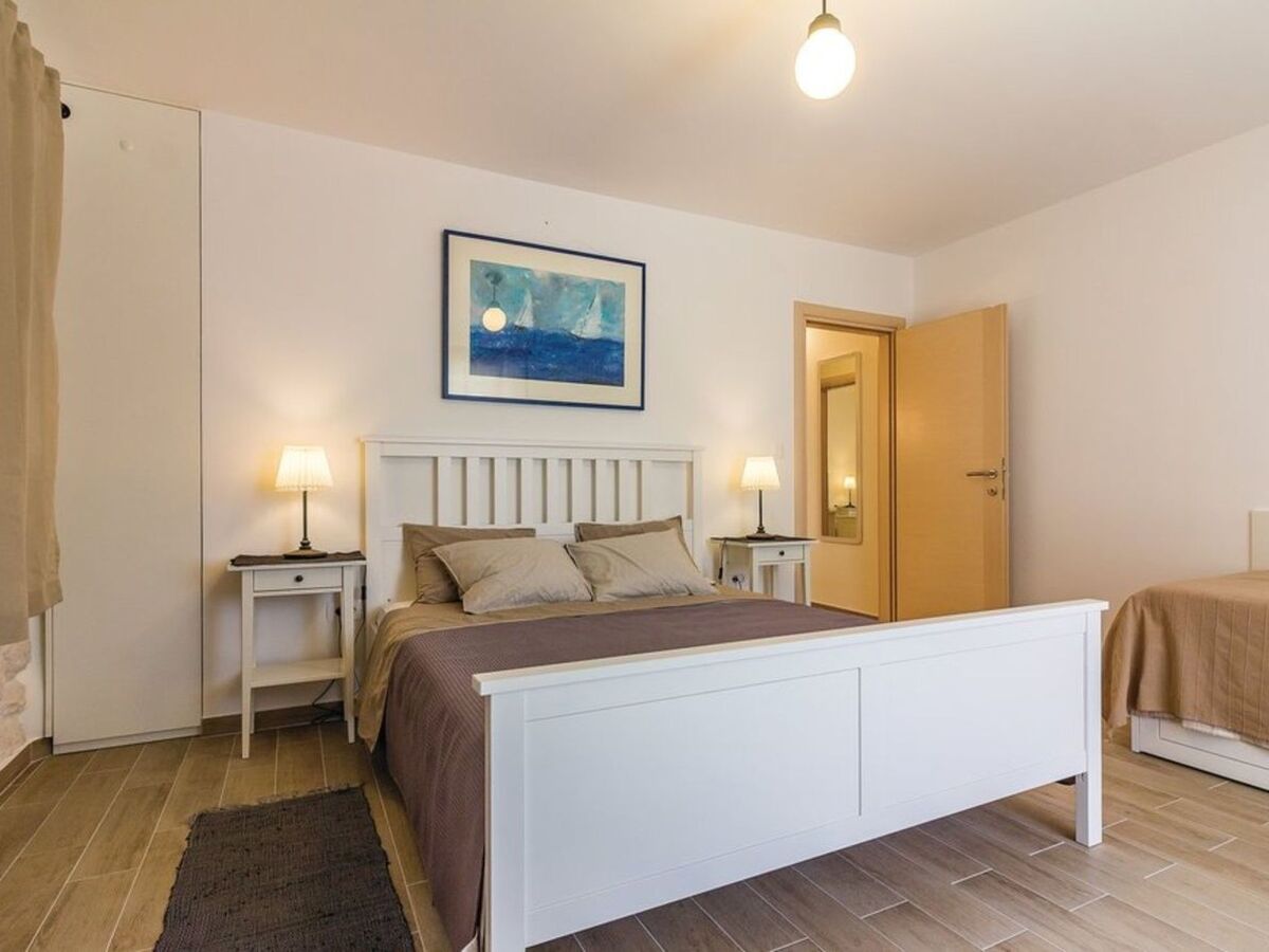Maison Medulin : piscine privée, jardin clôturé, 2 chambres - Photo 31