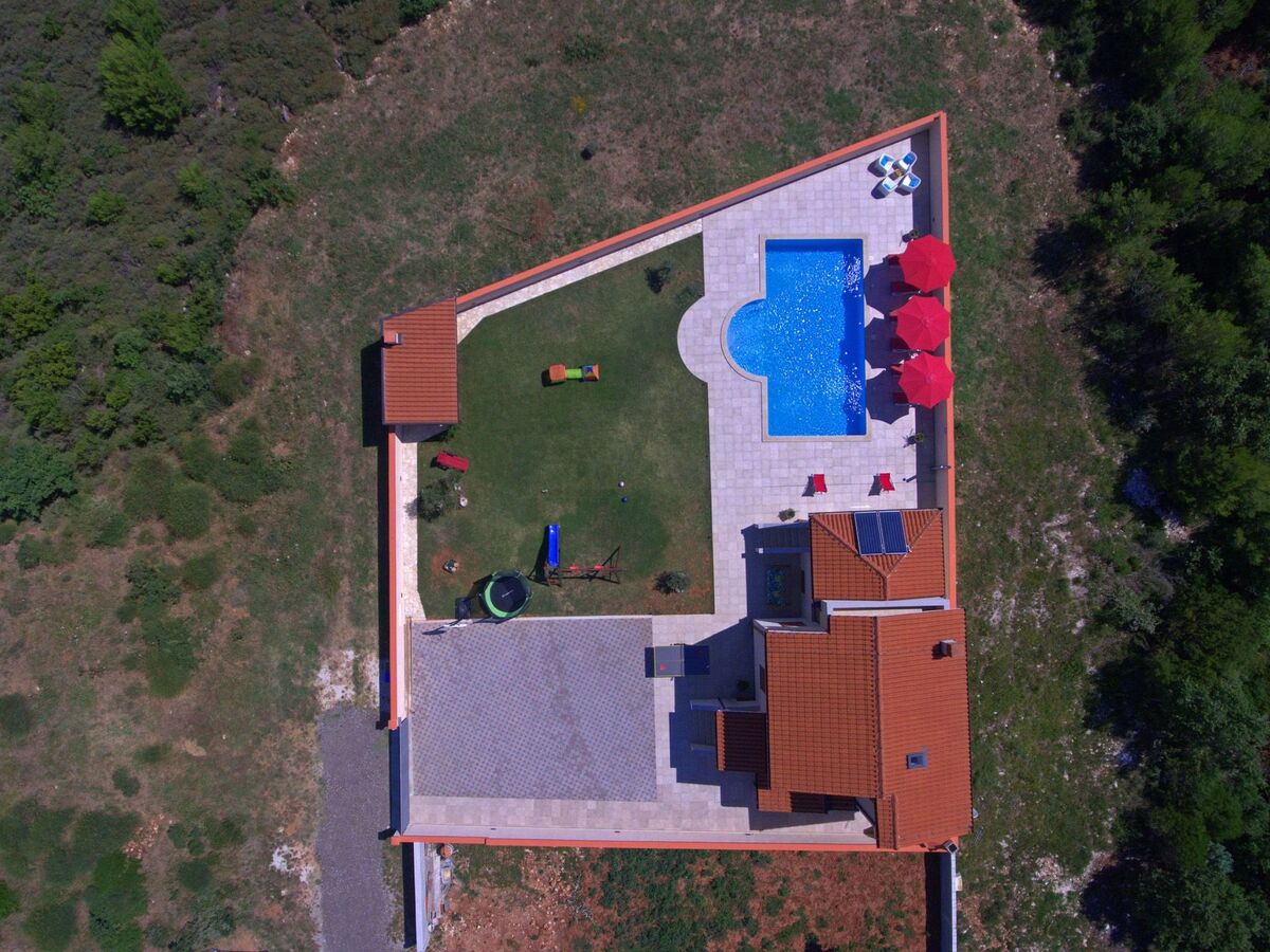 Maison avec piscine privée illuminée à Medulin - Photo 8