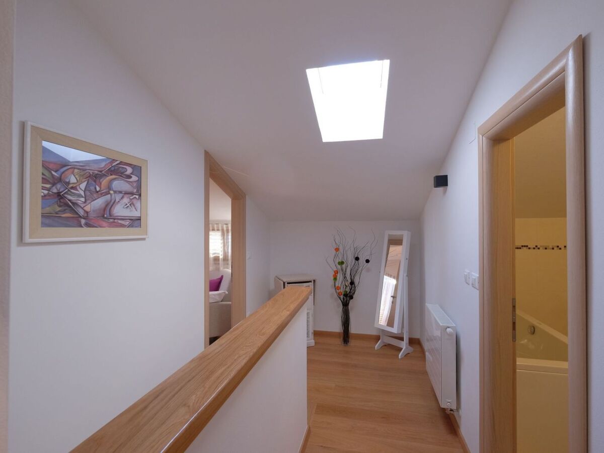 Maison avec piscine privée illuminée à Medulin - Photo 25