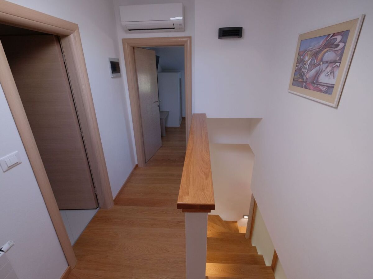 Maison avec piscine privée illuminée à Medulin - Photo 29