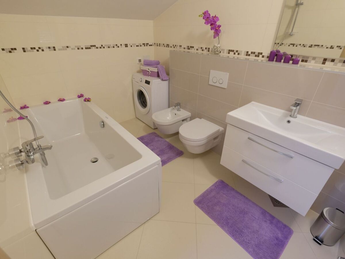 Maison avec piscine privée illuminée à Medulin - Photo 32