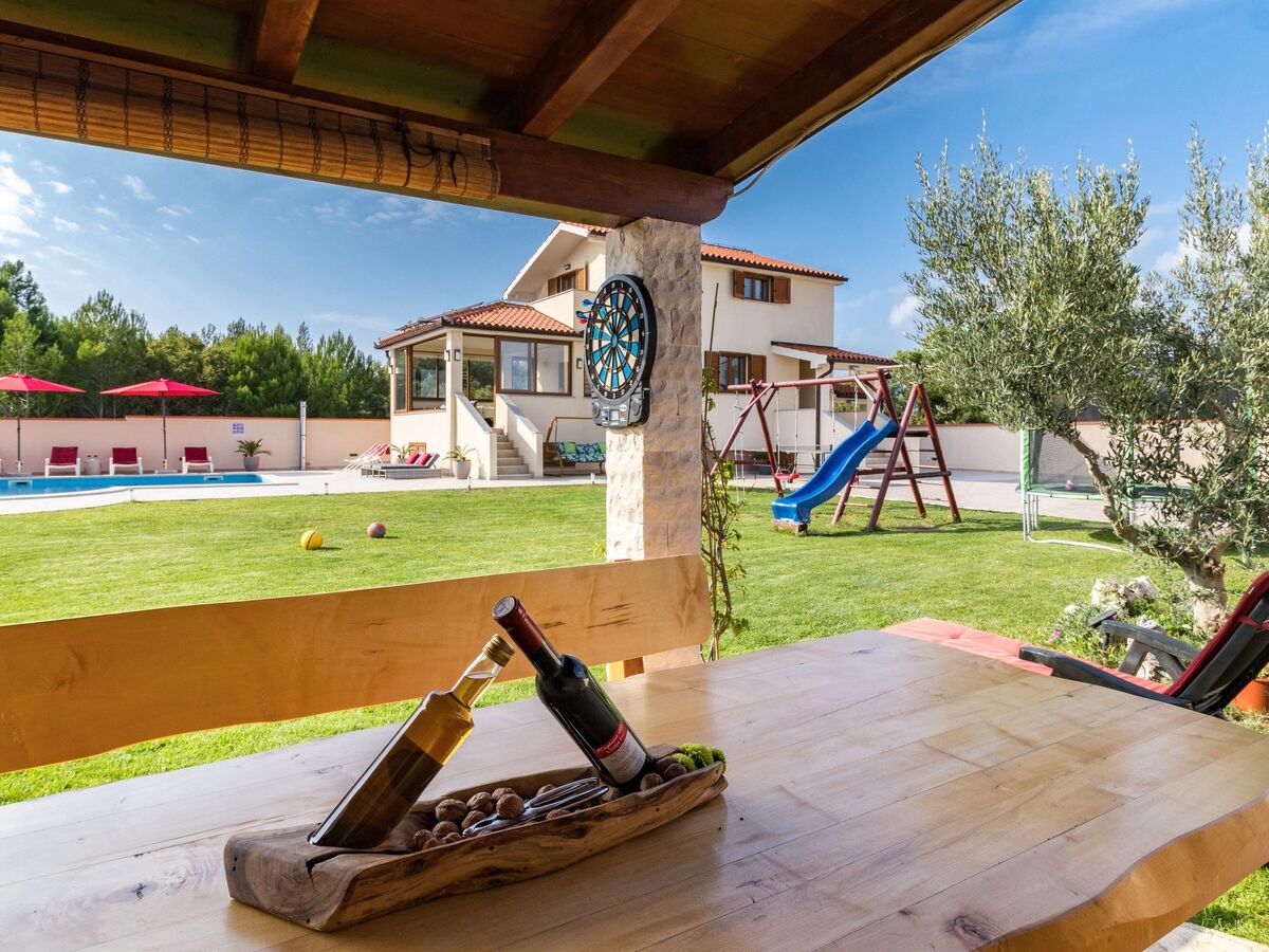 Maison avec piscine privée illuminée à Medulin - Photo 44