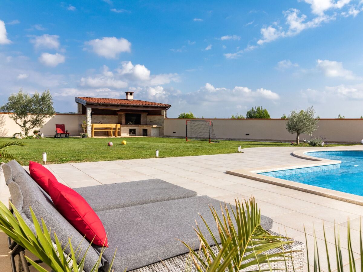 Maison avec piscine privée illuminée à Medulin - Photo 45