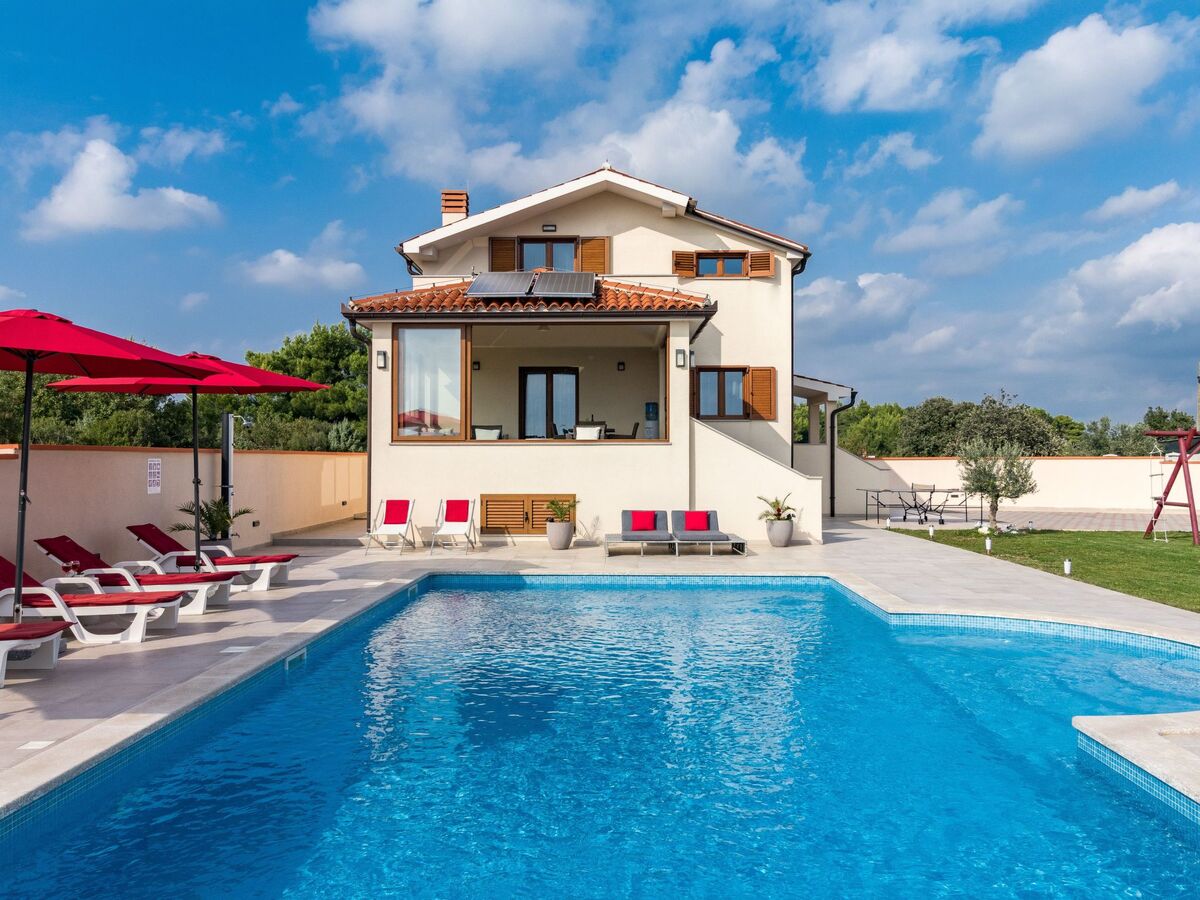Maison avec piscine privée illuminée à Medulin - Photo 46