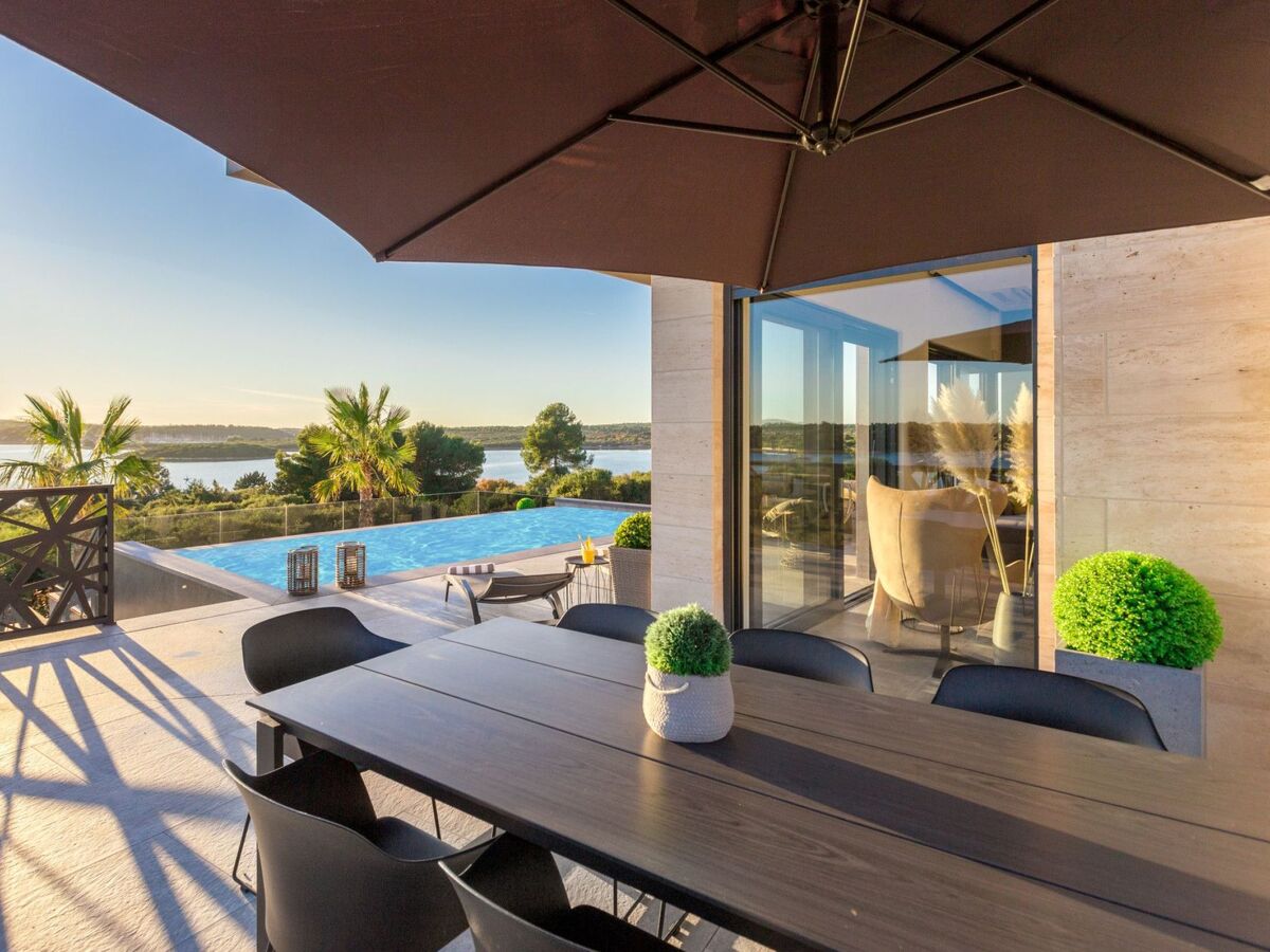 Villa Vie : maison 10 pers, piscine chauffée à Medulin - Photo 2
