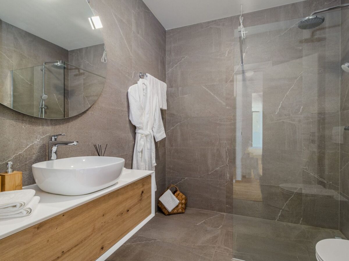 Villa avec spa et piscine chauffée à Medulin - Photo 27