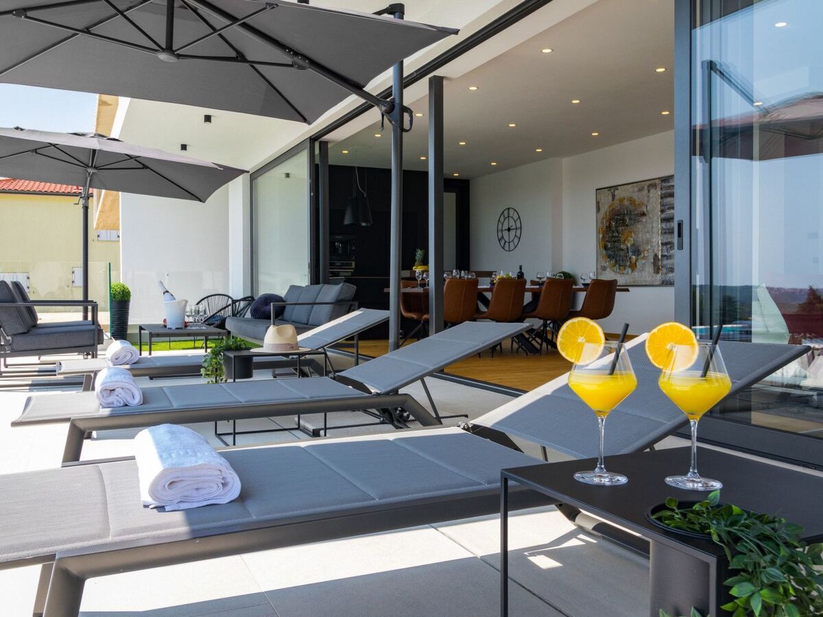 Villa avec spa et piscine chauffée à Medulin - Photo 35