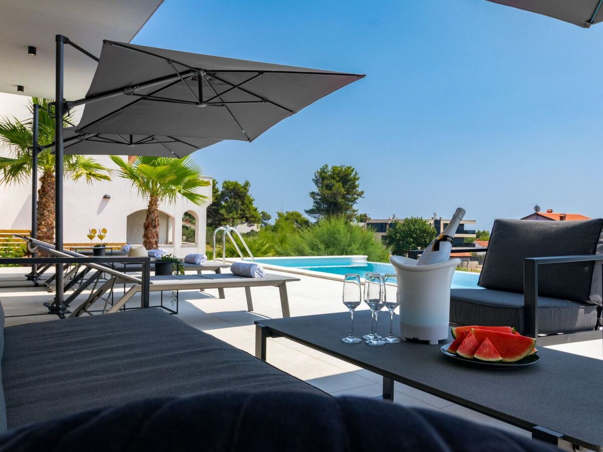 Villa avec spa et piscine chauffée à Medulin - Photo 43