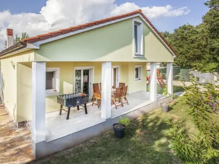 Maison Vinijan avec grand whirlpool illuminé à Medulin : photo 20