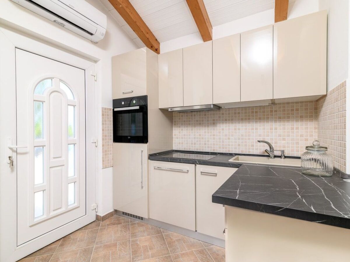 Maison 10 personnes avec piscine privée à Medulin - Photo 9