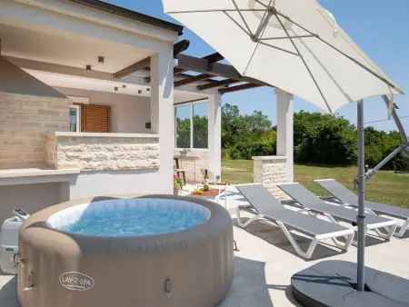 Villa luxe 72 m² avec jacuzzi à Medulin : photo 24
