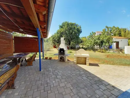 Maison 10 personnes avec jardin clos 1500 m² à Medulin : photo 4
