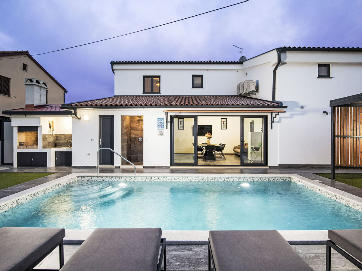 Villa Paradise : 4 ch avec piscine privée à Medulin - Photo 4