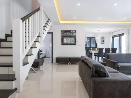 Villa Elodie, maison 6 chambres avec piscine à Medulin : photo 18