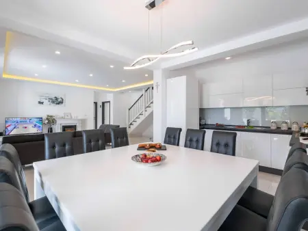 Villa Elodie, maison 6 chambres avec piscine à Medulin : photo 22