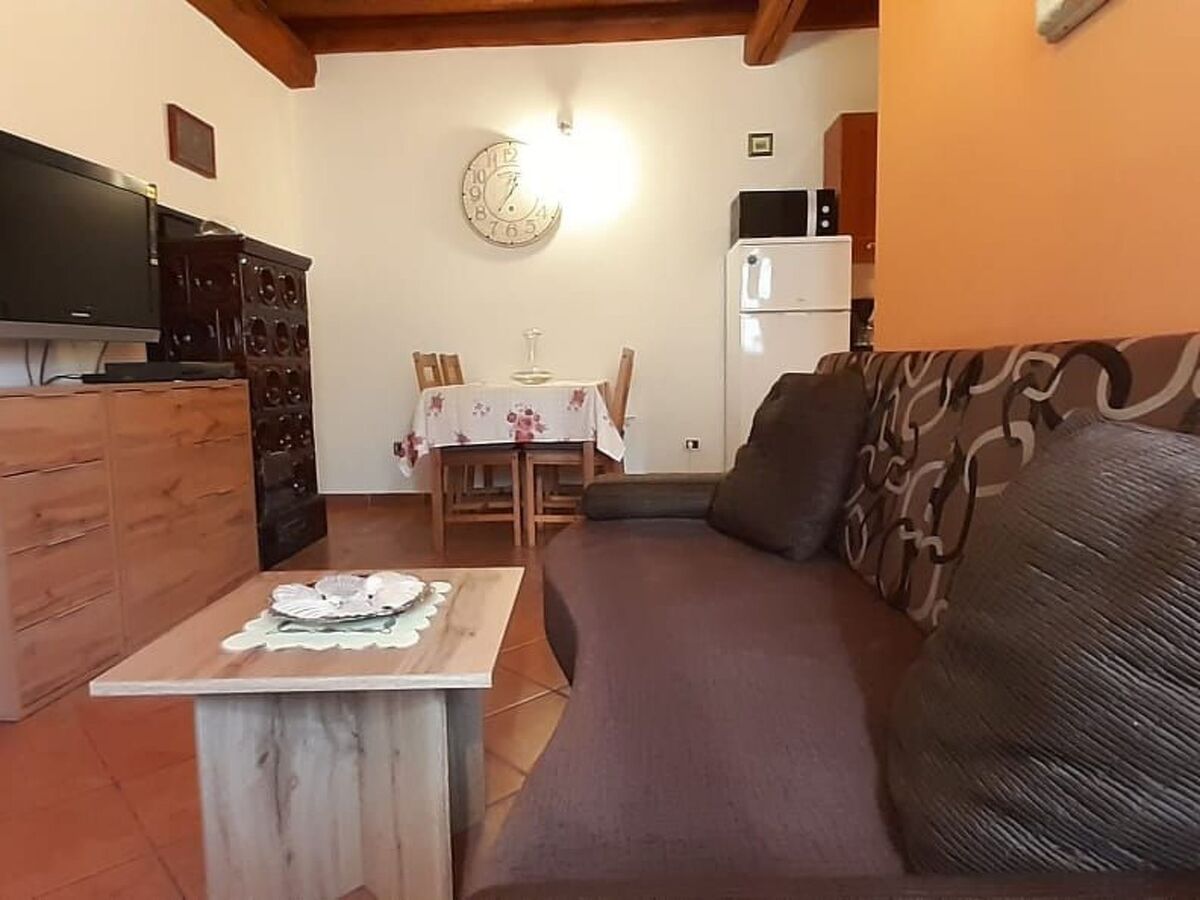 Maison 2 chambres avec jardin et terrasse ensoleillée à Medulin - Photo 26