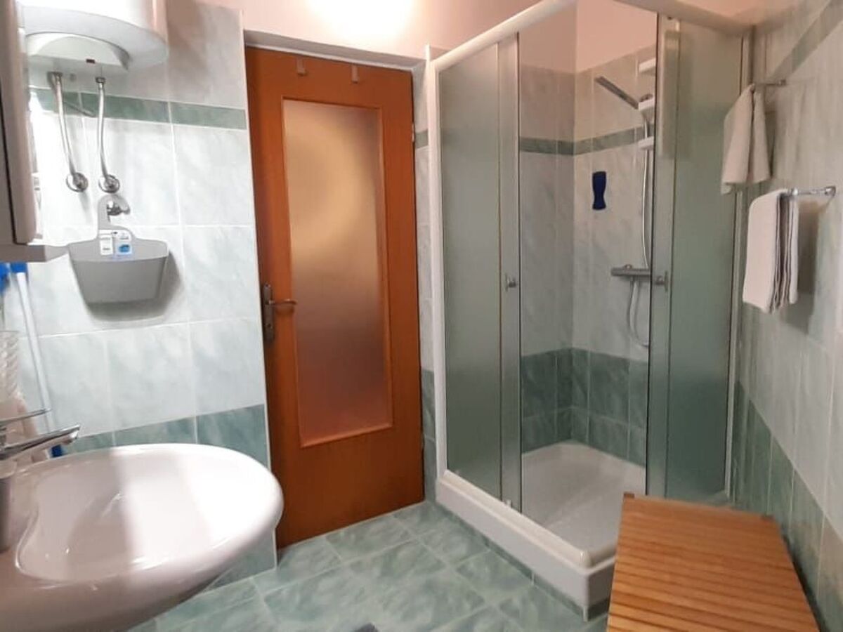 Maison 2 chambres avec jardin et terrasse ensoleillée à Medulin - Photo 30