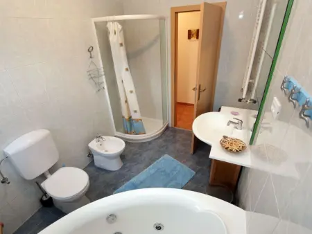 Villa Maja : maison 10 pers., piscine privée et jardin : photo 33
