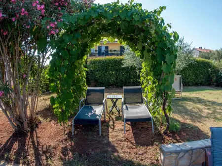 Villa Maja : maison 10 pers., piscine privée et jardin : photo 40