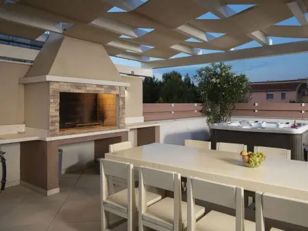 Villa Olivia – Maison 5 chambres, piscine et spa à Ližnjan : photo 5