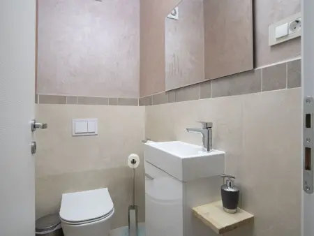 Villa Olivia – Maison 5 chambres, piscine et spa à Ližnjan : photo 20