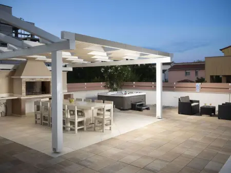 Villa Olivia – Maison 5 chambres, piscine et spa à Ližnjan : photo 45