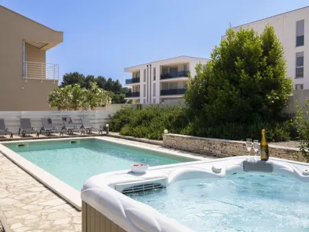 Villa Donna, maison 5 chambres avec piscine privée : photo 4