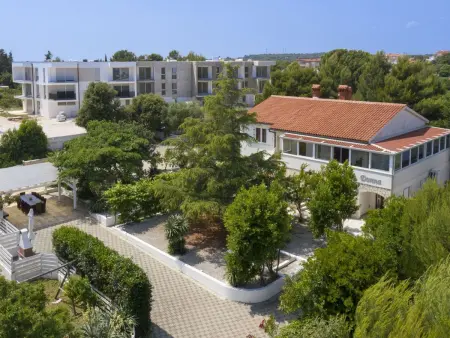 Villa Donna, maison 5 chambres avec piscine privée : photo 12