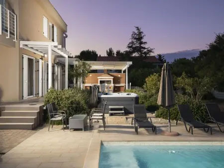 Villa Bella, maison 5 chambres avec piscine 47m² à Ližnjan : photo 4