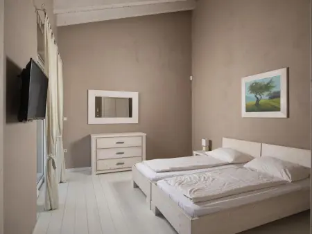 Villa Bella, maison 5 chambres avec piscine 47m² à Ližnjan : photo 12