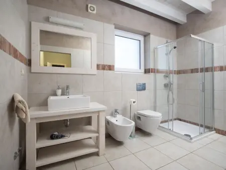 Villa Bella, maison 5 chambres avec piscine 47m² à Ližnjan : photo 27