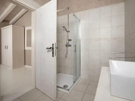 Villa Bella, maison 5 chambres avec piscine 47m² à Ližnjan : photo 42