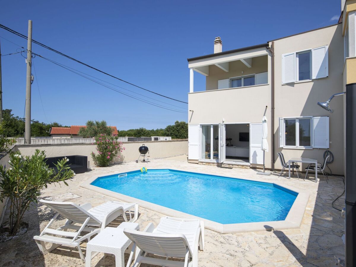 Villa Joel – Maison 4 chambres avec piscine privée - Photo 6