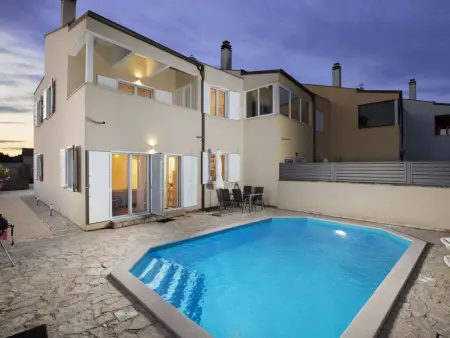 Villa Joel – Maison 4 chambres avec piscine privée