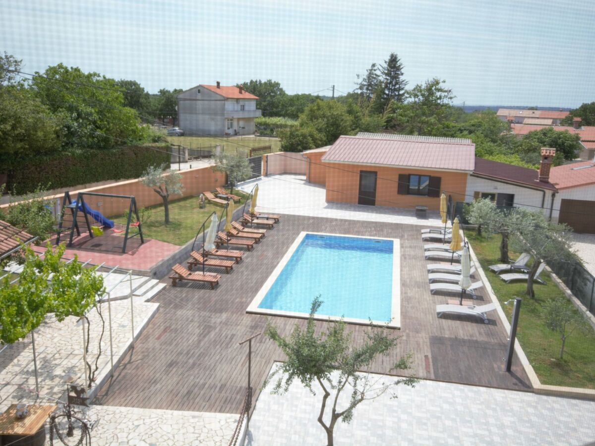 XXL-Ferienhaus  Cokuni  mit privatem Pool, Maison 17 personnes à Divsici - Photo 36