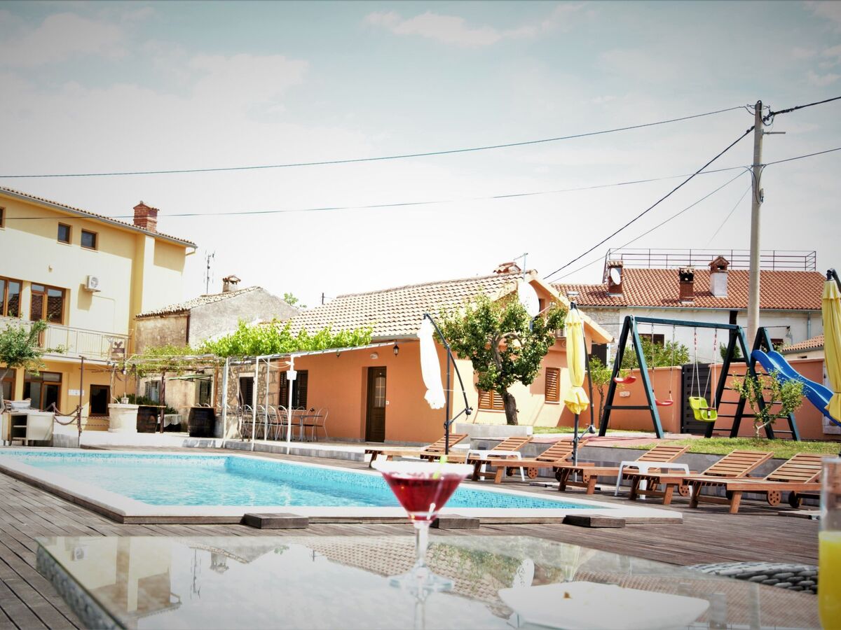 XXL-Ferienhaus  Cokuni  mit privatem Pool, Maison 17 personnes à Divsici - Photo 40