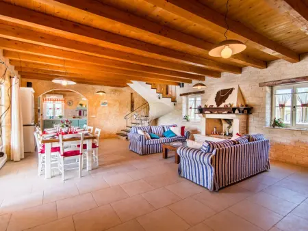 Villa Eni - Maison 4 chambres avec piscine chauffée : photo 4