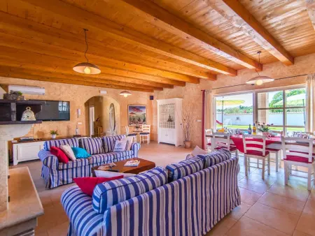 Villa Eni - Maison 4 chambres avec piscine chauffée : photo 6