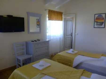 Villa Eni - Maison 4 chambres avec piscine chauffée : photo 36