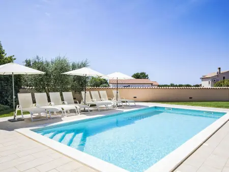 Villa Magica – Maison 7 pers. piscine chauffée près de Pula : photo 3