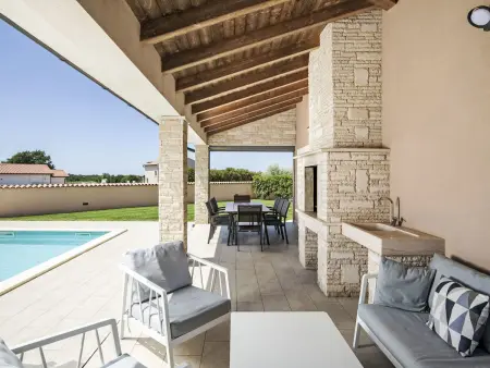 Villa Magica – Maison 7 pers. piscine chauffée près de Pula : photo 12